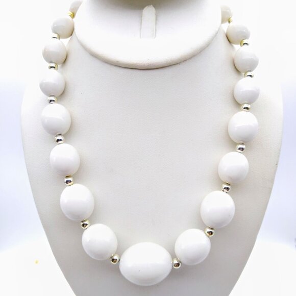 Vintage White Lucite Beaded Necklace with Silver Tone Spacers for a Classic - Picture 1 of 3